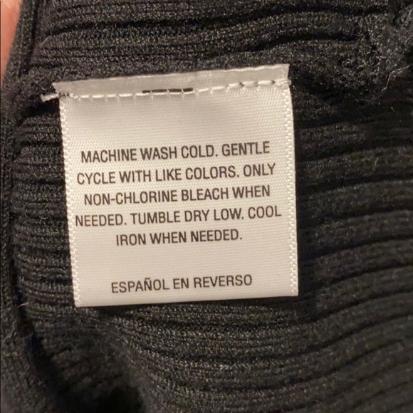 Sexy V Neck Tunic Sweater EUC - Picture 9 of 16